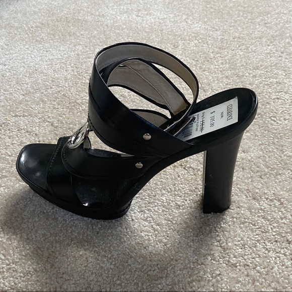 Michael Kors shoes - Picture 2 of 4